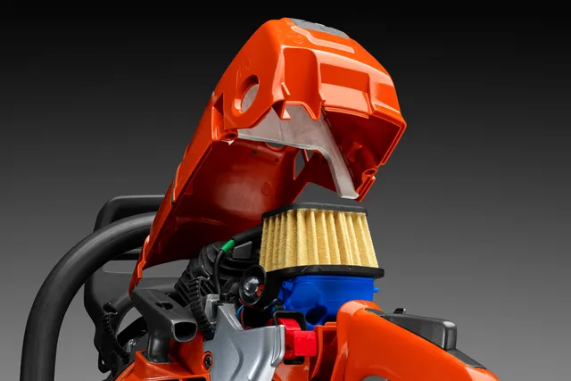 Pilarka spalinowa Husqvarna 550 XP® MARK II doskonałe chłodzienie