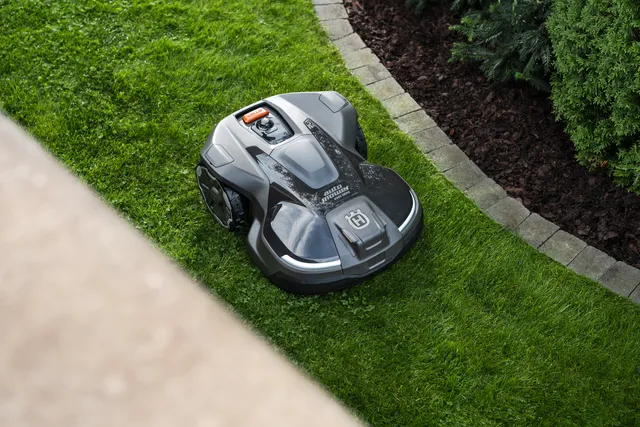 Robot koszący Automower® Husqvarna 405XE NERA Automatyczna obsługa przejść