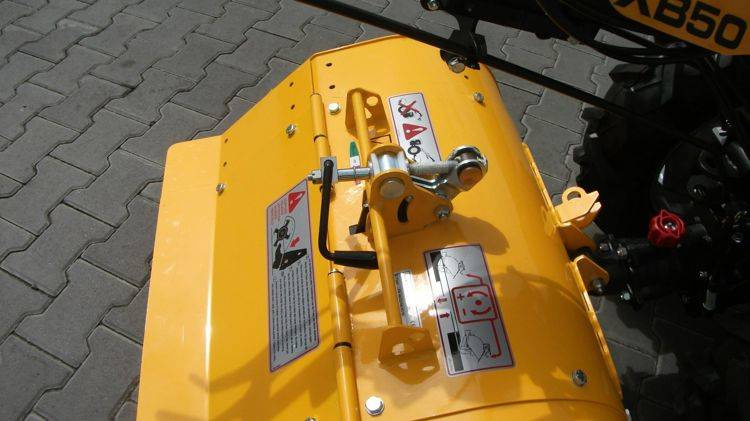Glebogryzarka 85 - przystawka do ciągnika Pasquali XB 50 diesel
