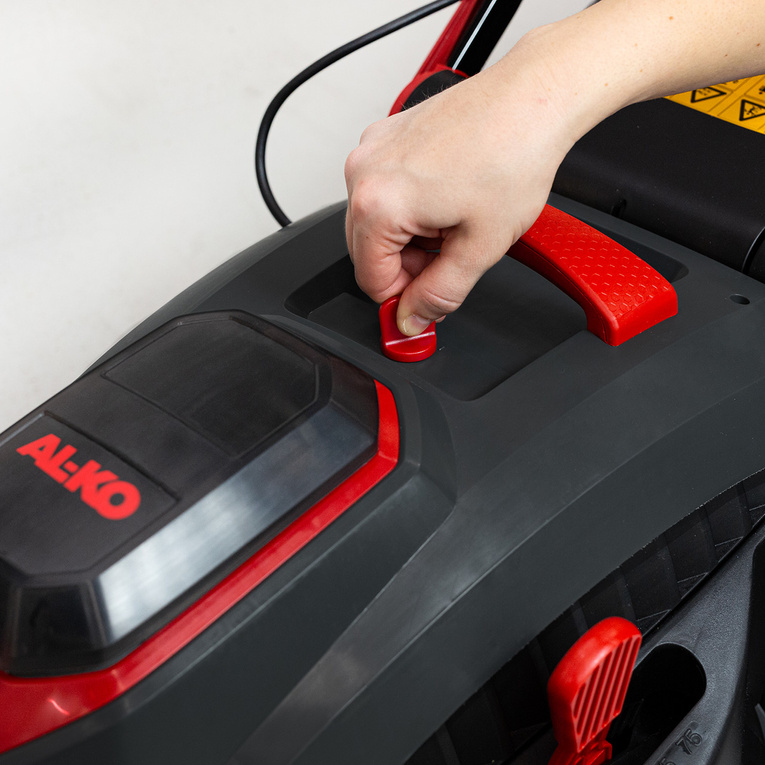 Kosiarka akumulatorowa AL-KO 38.1 Li 18V - zestaw 2x4Ah + ładowarka