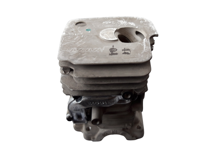 Kompletny cylinder pilarek Husqvarna 450 (544119803)
