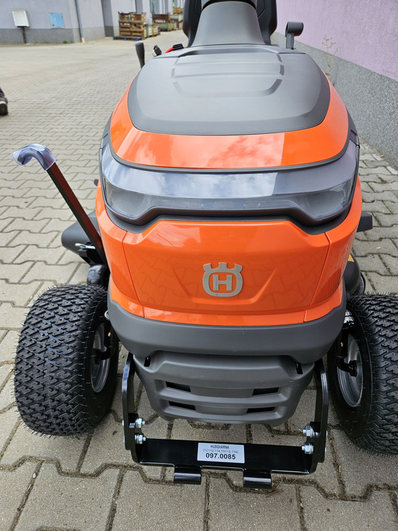 Pług do śniegu Vares Komofort do traktorka Husqvarna TC 112, TC 114, TS 112, TS 114