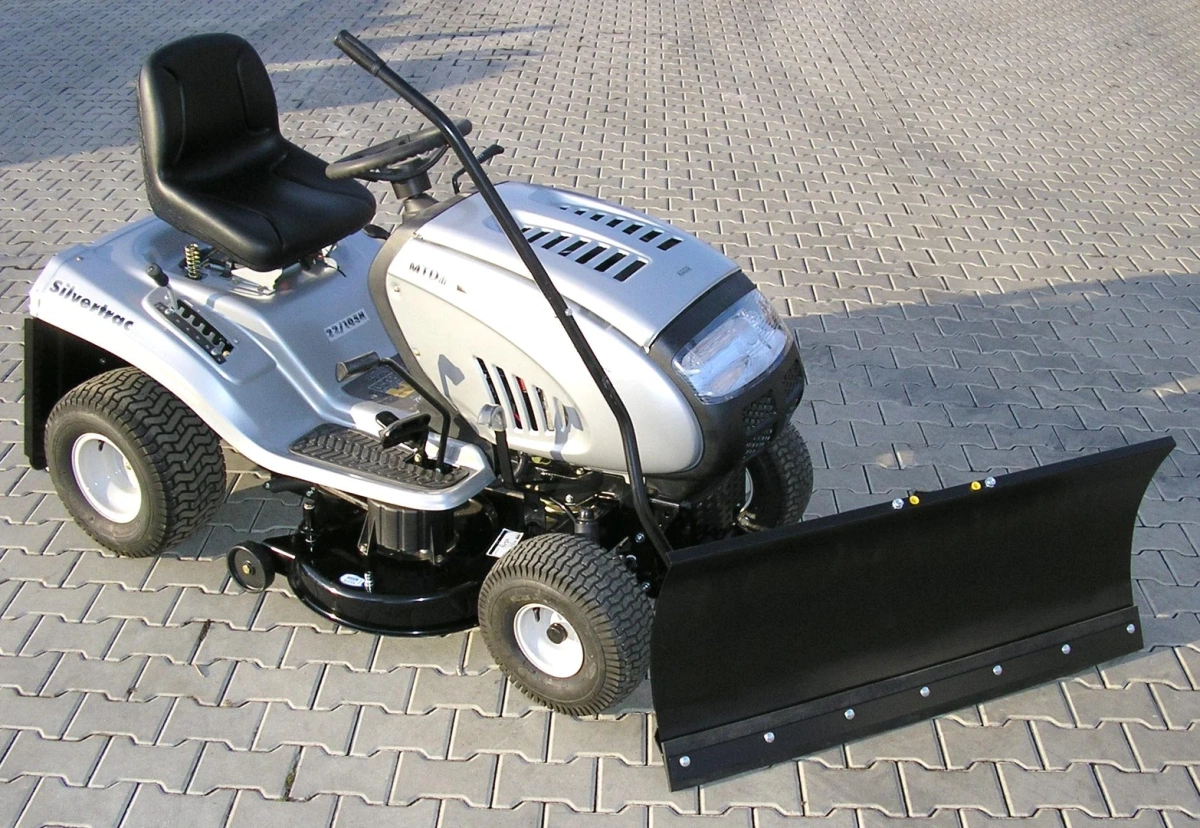 Pług Vares do traktora kosiarki MTD Vision 