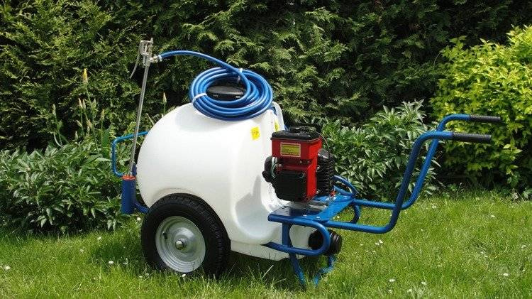 Opryskiwacz taczkowy MM 70 CM 46