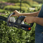 Nożyce akumulatorowe do żywopłotu Husqvarna Aspire™ H50-P4A zestaw z akumulatorem i ładowarką