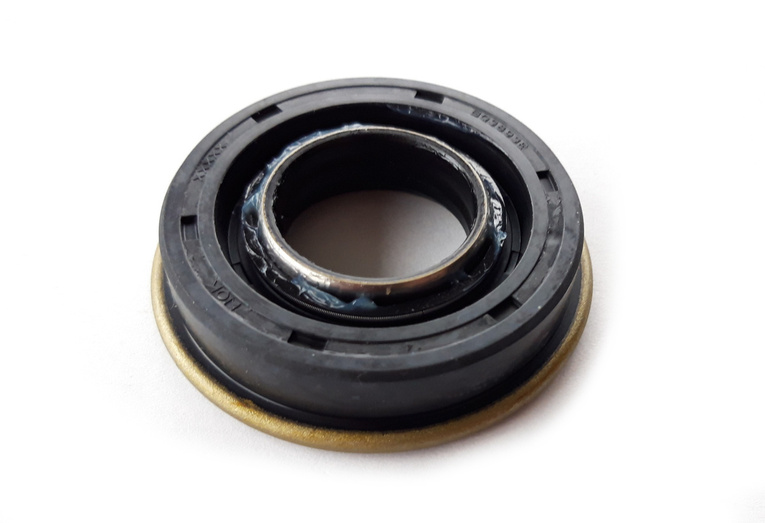 Oryginalny uszczelniacz skrzyni Honda FJ 500